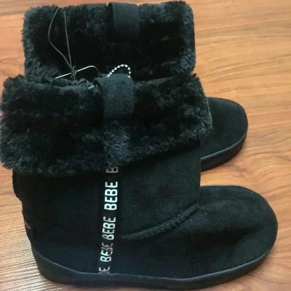 Bebe Girl Black Faux Fur Boots, size 1